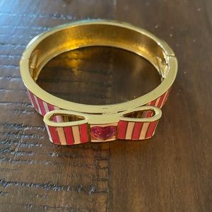 Betsey Johnson bow bracelet